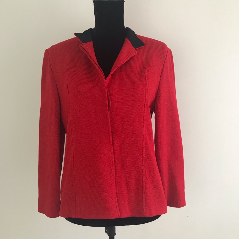 St John Red Suit Black Blazer Jacket size 10